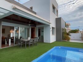 Villa en Orihuela Costa