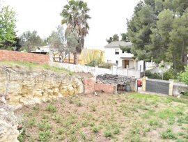 Parcela urbana en Bellvei