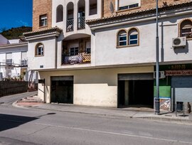 Unidad comercial en Cenes de la Vega