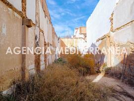 Parcela urbana edificable en Picassent