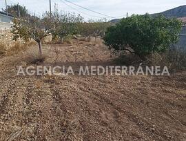 Parcela urbana en Chulilla