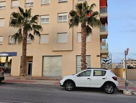 Unidad comercial en El Campello