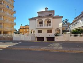 Casa adosada en El perello