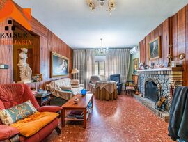 Villa en Alcala de Guadaira