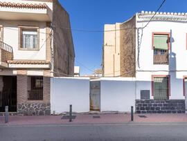 Parcela urbana en Belicena