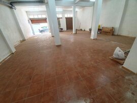 Unidad comercial en Almeria