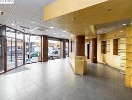 Unidad comercial en Granada