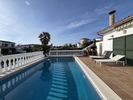 Villa en Empuriabrava