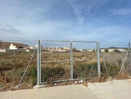 Parcela urbana en Monforte del Cid