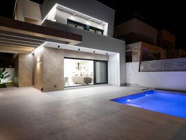 Villa en San Miguel de Salinas