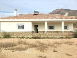 Villa en Macisvenda