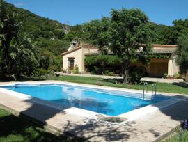 Villa en Los Barrios