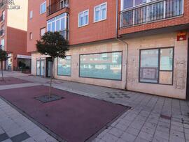 Unidad comercial en Avila