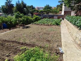 Parcela urbana en Bellvei