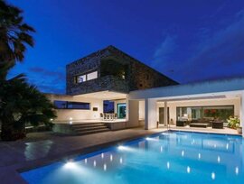 Casa en Gojar