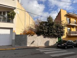 Parcela urbana en Pineda de Mar