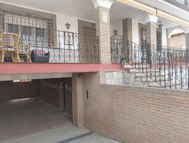 Villa en Villaluenga de la Sagra