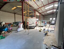 Nave en Valdemoro