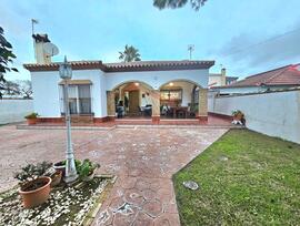 Villa en Chiclana de la Frontera