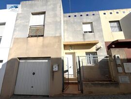 Casa en Mairena del Alcor