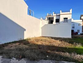 Parcela urbana en Pilas