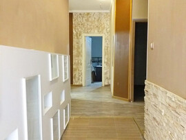 Unidad comercial en Pamplona - Iruña