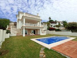 Villa en Benalmádena