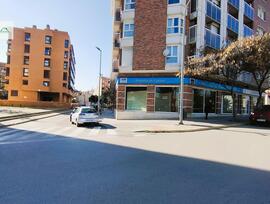 Unidad comercial en Huesca