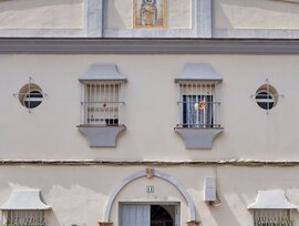 Edificio en Valencina de la Concepcion