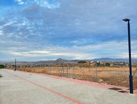 Parcela urbana en Otura