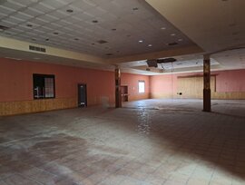 Unidad comercial en Villaverde del Rio