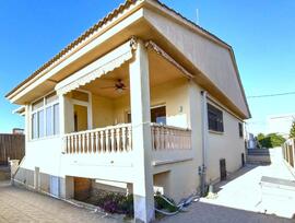 Villa en Vilanova i la Geltru