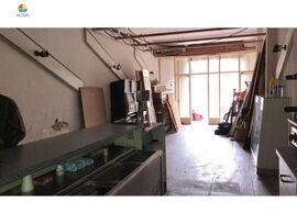 Unidad comercial en Cerdanyola del Valles