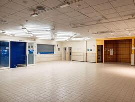 Unidad comercial en Mora