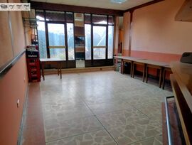 Unidad comercial en La Lastrilla