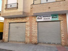 Unidad comercial en Churriana de la Vega