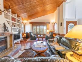 Villa en Huetor Vega