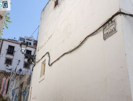 Parcela urbana edificable en Granada