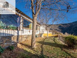 Edificio en Berchules