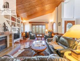 Villa en Huetor Vega