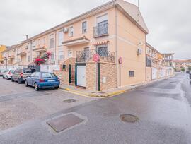 Casa adosada en Las Gabias