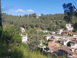 Parcela urbana en Canyelles