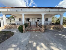 Villa en Lliria
