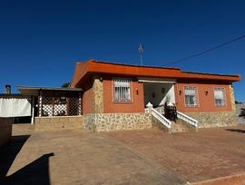 Villa en Vilamarxant