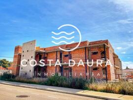 Parcela urbana en Miami Platja