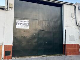 Nave en Los Palacios y Villafranca