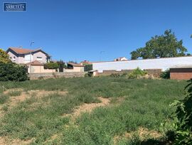 Parcela urbana en Cifuentes