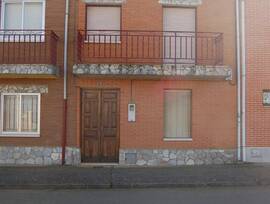 Casa de pueblo en Ardon