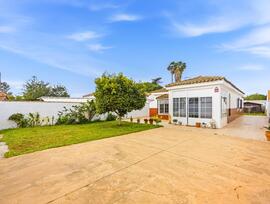 Villa en Chiclana de la Frontera