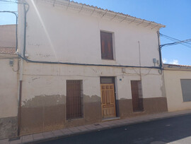 Casa de pueblo en Pinoso